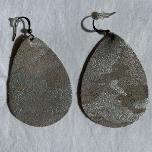 Sparkling Antler Leather Teardrop earrings
